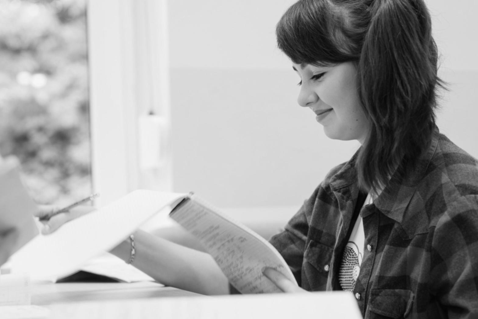 Financial resilience framework demonstrating expense categorization and flexibility analysis